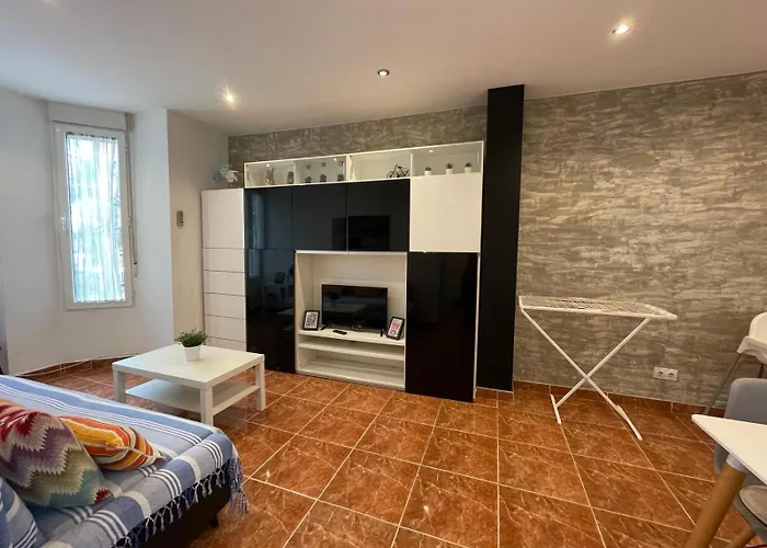Cabanal Port Marina Apartment *